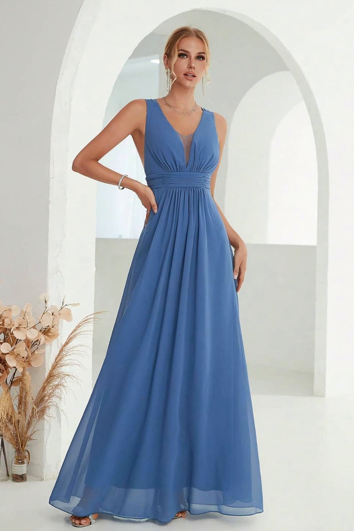 Abito lungo da cerimonia Flavia, in tulle, schiena scoperta, blu e altri colori