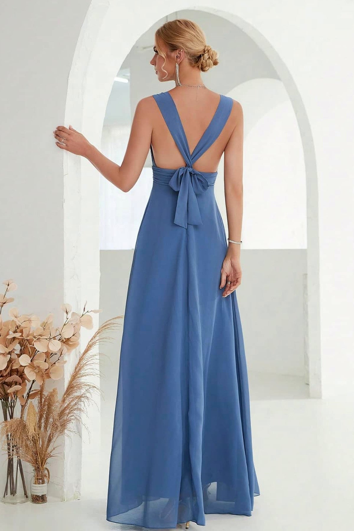 Abito lungo da cerimonia Flavia, in tulle, schiena scoperta, blu e altri colori
