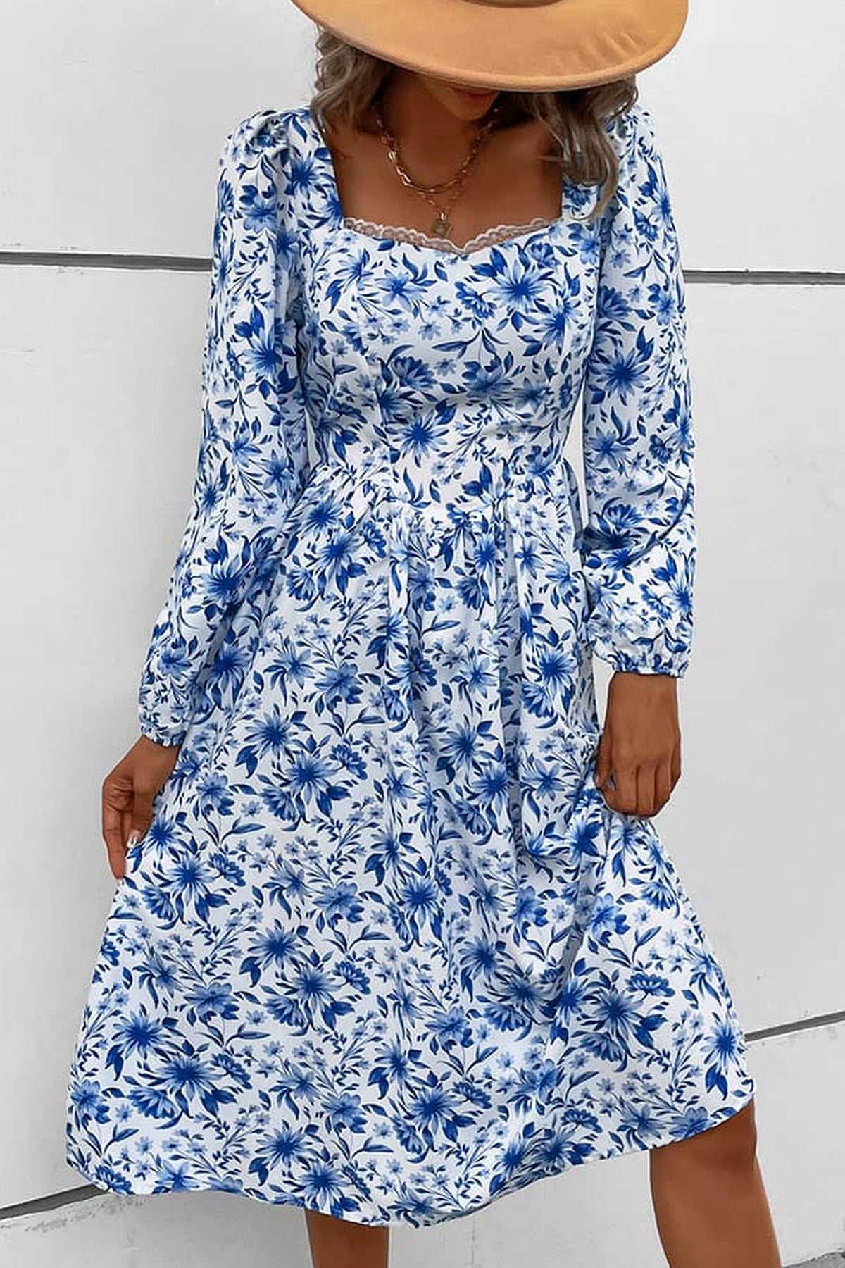 Abito midi da cerimonia Sara, stampa floreale, scollo quadrato, azzurro