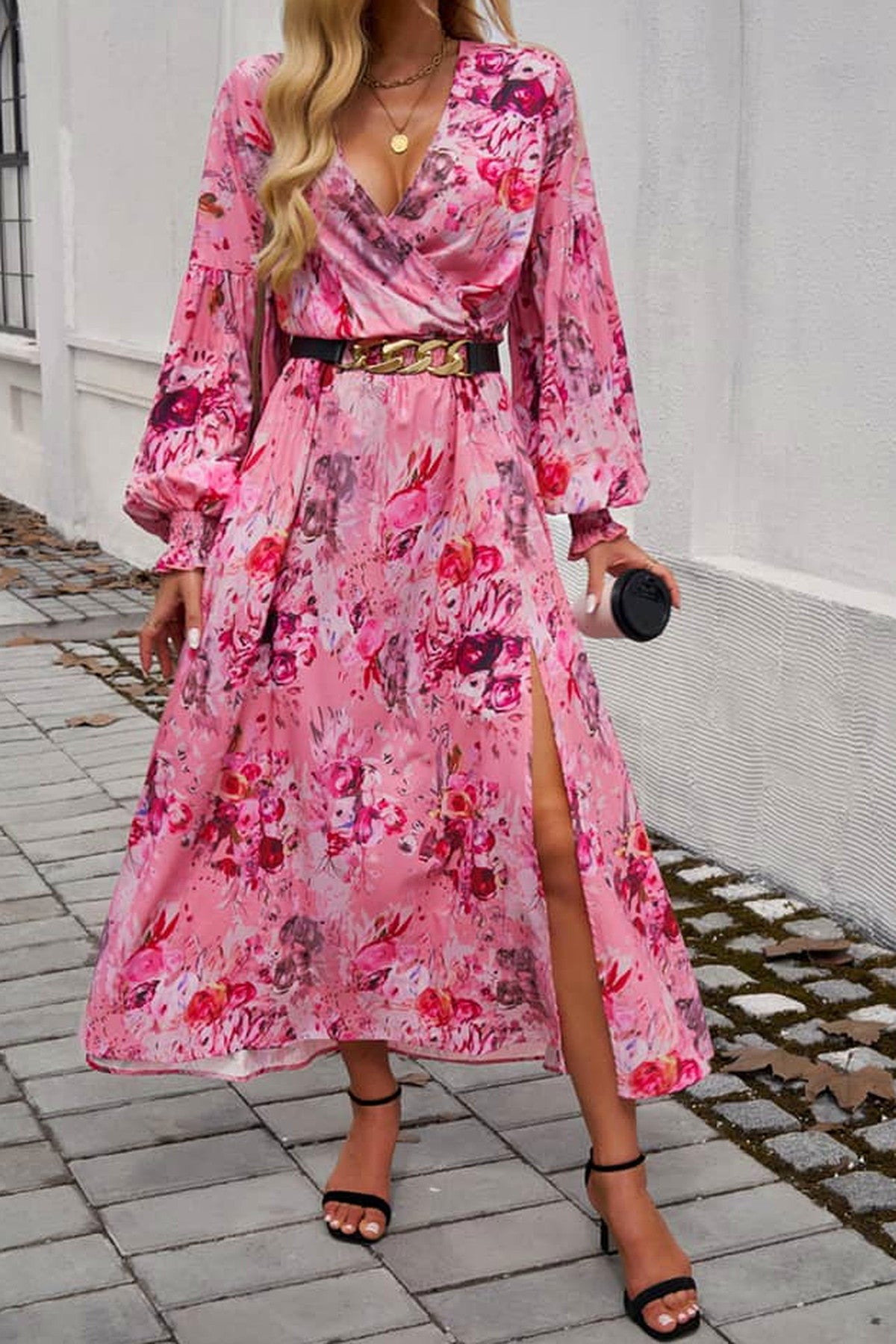 Abito lungo da cerimonia Matilde, stampa floreale, scollo incrociato, rosa e altri colori