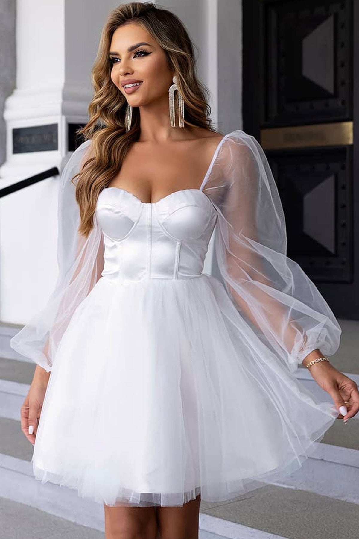 Abito corto da cerimonia Sofia, in tulle, schiena scoperta, bianco