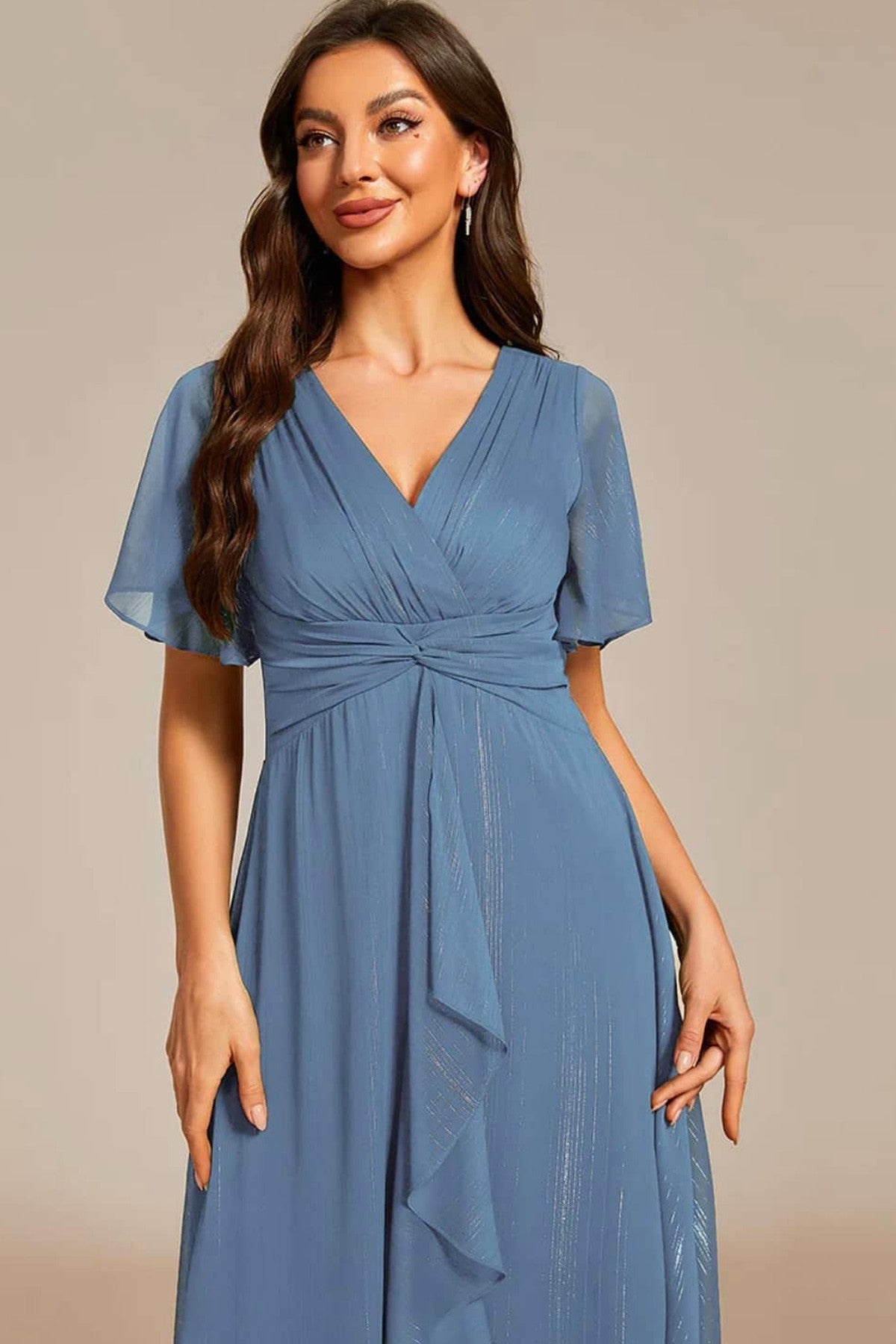 Abito midi da cerimonia Eleonora, scollo a V, maniche corte, beige e altri colori