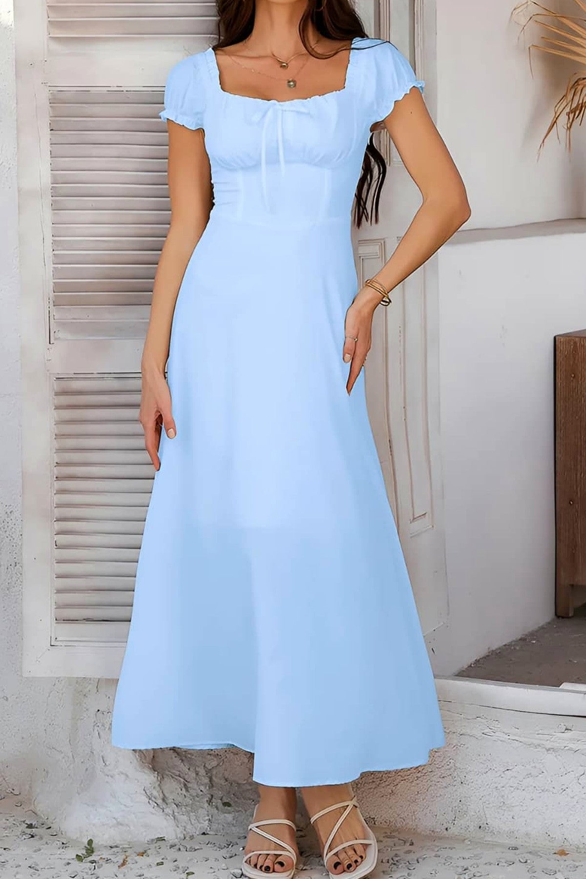 Abito lungo da cerimonia Fiorella, scollo quadrato, maniche a sbuffo, azzurro e altri colori