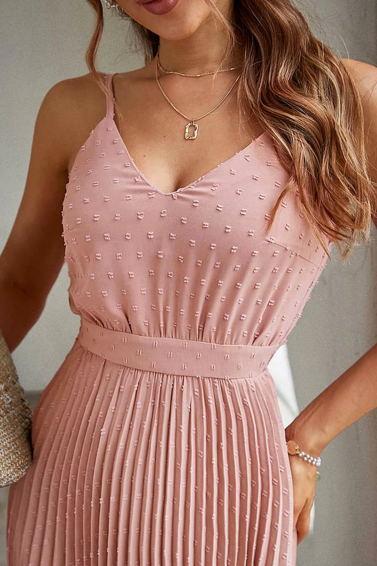 Abito midi da cerimonia Bruna, fantasia a pois, schiena scoperta, rosa cipria e altri colori